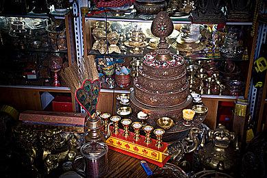 Epic喜加一：《阴暗森林》《外星双傻：找回状态》免费领